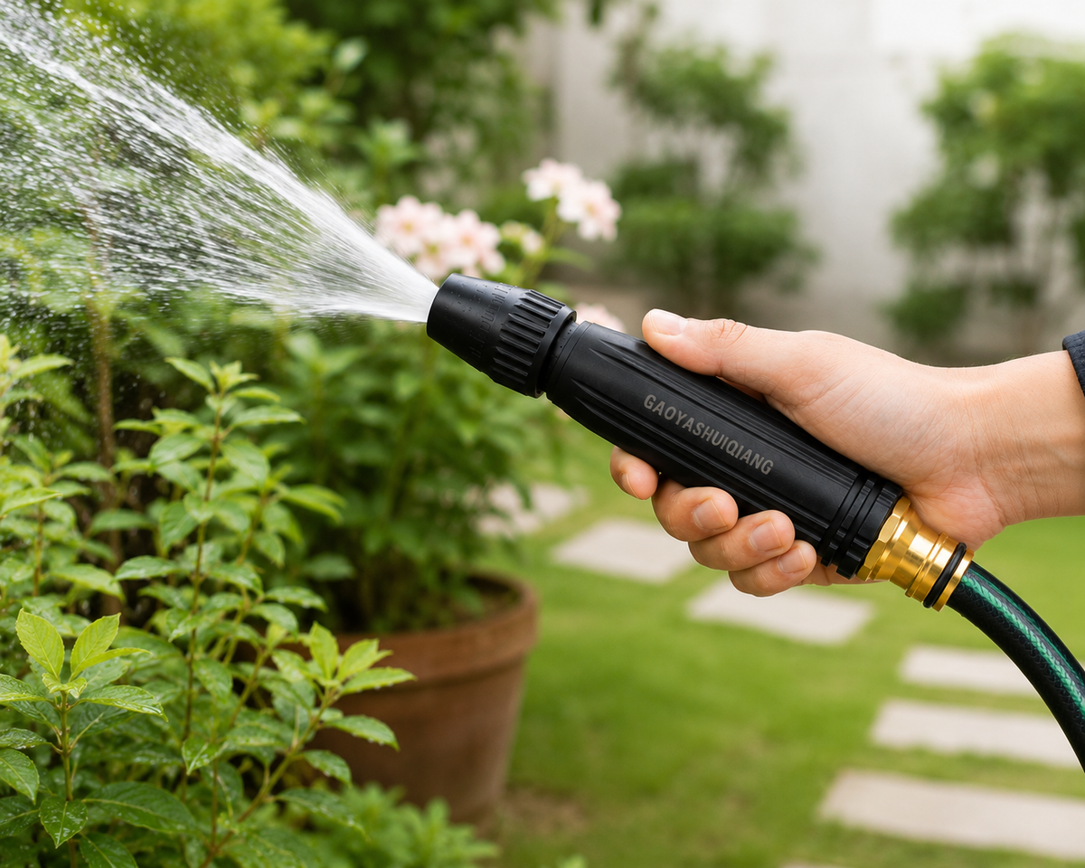 High-Pressure Plastic Hose Nozzle Spray Gun – Heavy-Duty Water Jet Nozzle